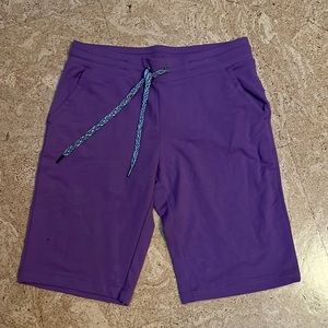 NWOT Edie Bauer purple sweatpant shorts size M